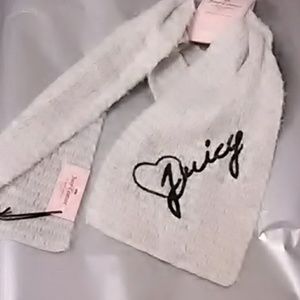 Brand new Juicy Couture Scarf